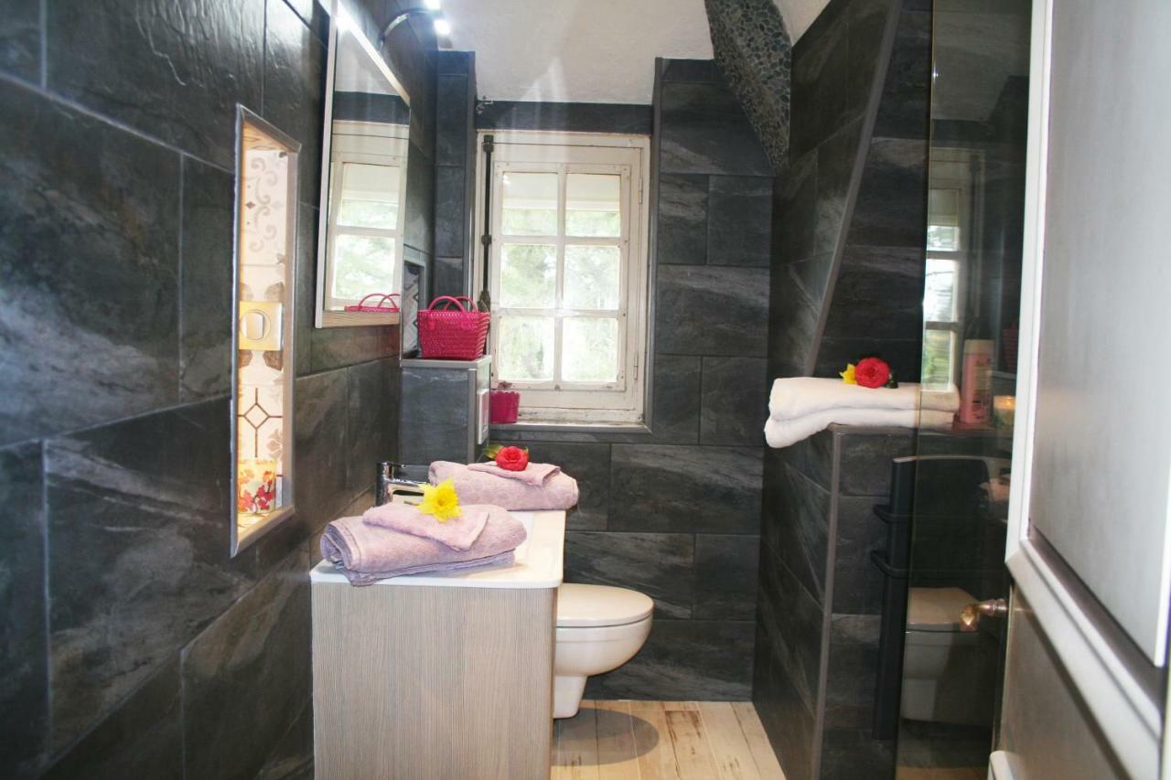 Chez Renee Et Raynal B&B Plounévez-Lochrist Εξωτερικό φωτογραφία