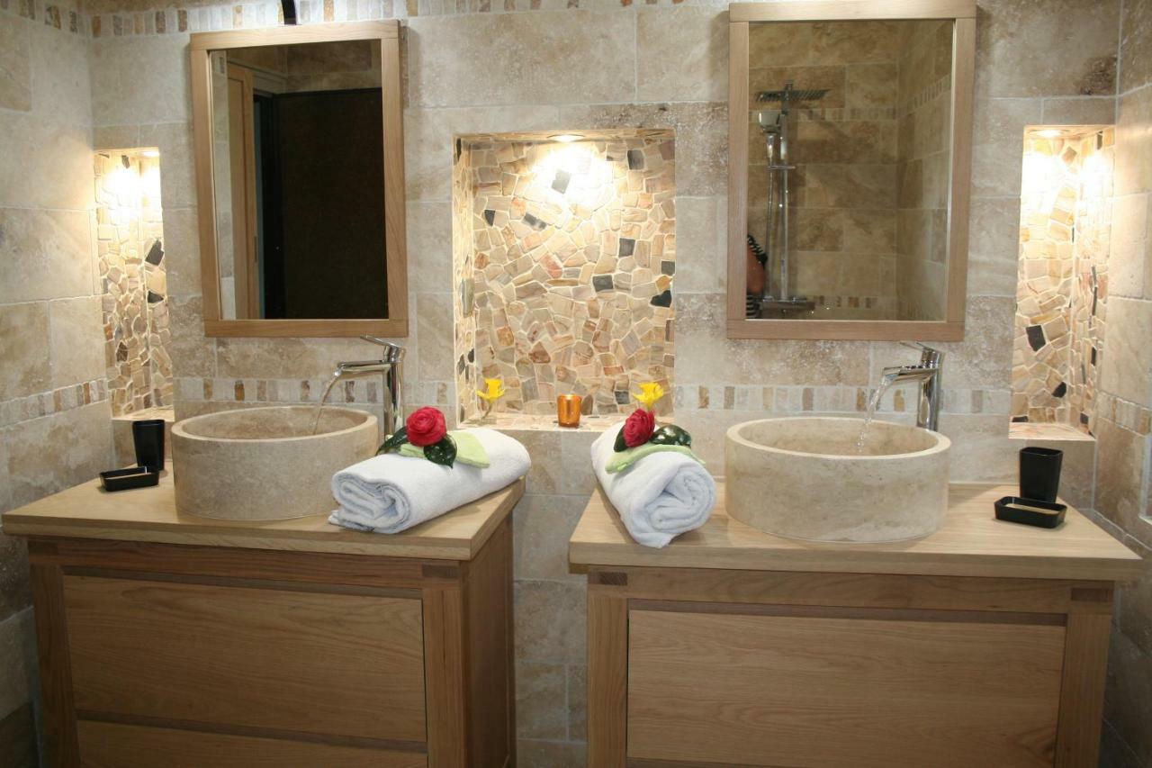 Chez Renee Et Raynal B&B Plounévez-Lochrist Εξωτερικό φωτογραφία